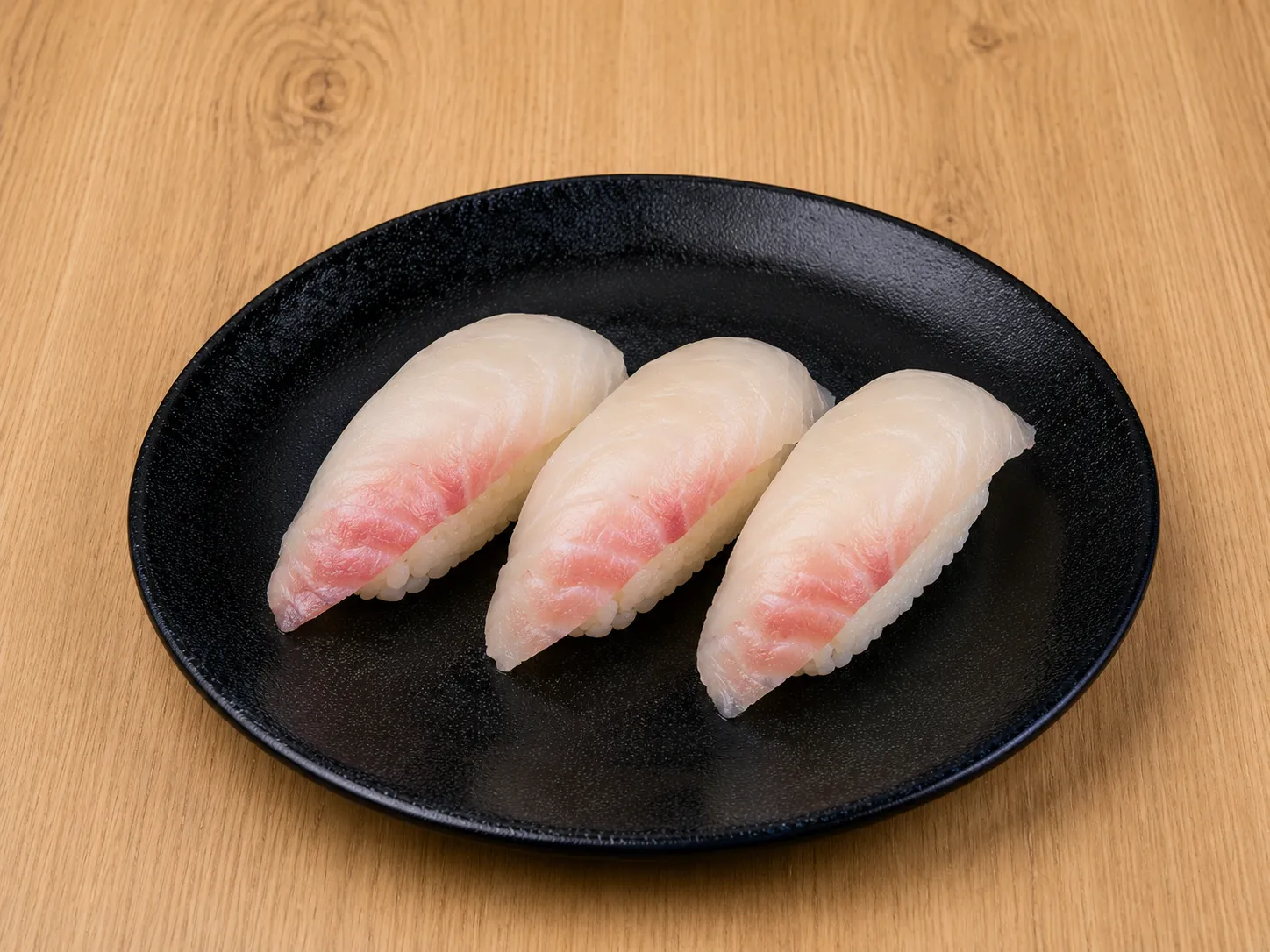 Nigiri de Lubina (3 uds.)